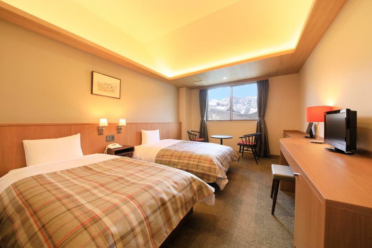 Taishoike Hotel Matsumoto Esterno foto